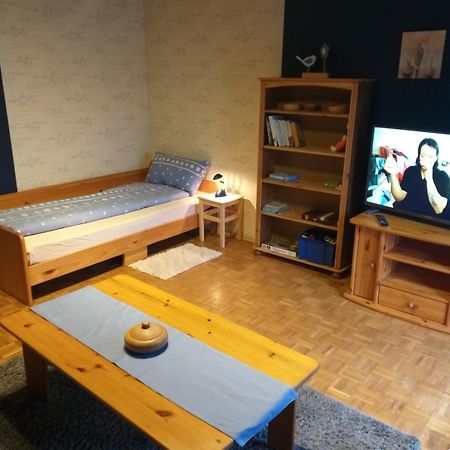 Apartment Zwei Schlafzimmer- Betten In Komforthoehe Baumholder Exterior foto