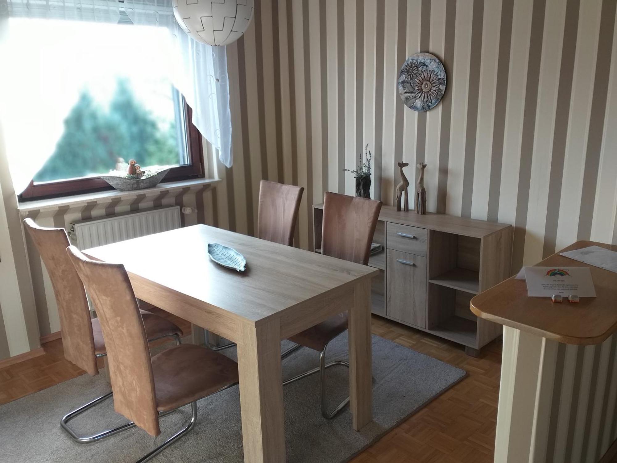 Apartment Zwei Schlafzimmer- Betten In Komforthoehe Baumholder Exterior foto